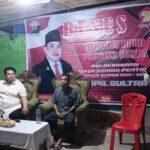 Anggota DPRD Provinsi Sulawesi Tenggara, Yudhianto Mahardika (pertama dari kiri) melakukan reses masa sidang I tahun sidang 2022-2023 di daerah pemilihannya di Kelurahan Puday, Kecamatan Abeli, Kota Kendari, Minggu (5/2/2023) malam. Foto: Istimewa