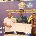 Kamar Dagang dan Industri (Kadin) Sulawesi Tenggara (Sultra) melakukan kerjasama atau penandatanganan Memorandum of Understanding (MoU) dengan Dinas Pendidikan dan Kebudayaan (Disdikbud) Sultra, Rabu (10/5/2023). Foto: Istimewa
