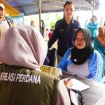 PT Gema Kreasi Perdana (GKP) bekerjasama dengan UPTD Puskesmas Rokoroko mengadakan pemeriksaaan kesehatan gratis kepada warga di tujuh desa se Rokoroko Raya dan Nambo Raya dalam rangka memperingati hari anak nasional, Sabtu (22/7/2023). Foto/ist