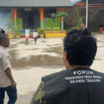 PSX_20240128_011918 Forum Pengurangan Risiko Bencana (FPRB) Sulawesi Tenggara (Sultra) melakukan aksi fogging (pengasapan) di dua sekolah yakni, SD Negeri 85 Kendari dan SMP Negeri 4 Kendari, Sabtu, 27 Januari 2024. Foto: Ist