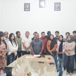 Relawan Pedagang Kota Kendari mendeklarasikan dukungan ke pasangan Yudhianto Mahardika-Nirna Lachmuddin sebagai pasangan calon wali kota dan wakil wali kota di pemilihan Wali Kota (Pilwali) Kendari, Kamis, 22 Agustus 2024. Foto: Ist