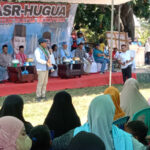 PSX_20241028_163045 Pasangan calon (paslon) gubernur dan Wakil Gubernur Sulawesi Tenggara (Sultra) nomor urut 2, Andi Sumangerukka (ASR) dan Hugua, saat menggelar kampanye terbatas di Kecamatan Pasarwajo, Kabupaten Buton, Senin, 28 Oktober 2024. Foto: Tim media ASR-Hugua